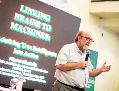 Dr. Miguel Nicolelis palestra sobre a interface cérebro-máquina no Congresso do Bicentenário